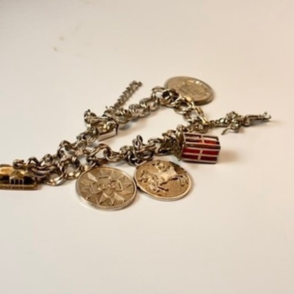 Vintage Sterling Silver Charm Bracelet Silver Travel Souvenir Coins Florida Boho - Picture 7 of 16